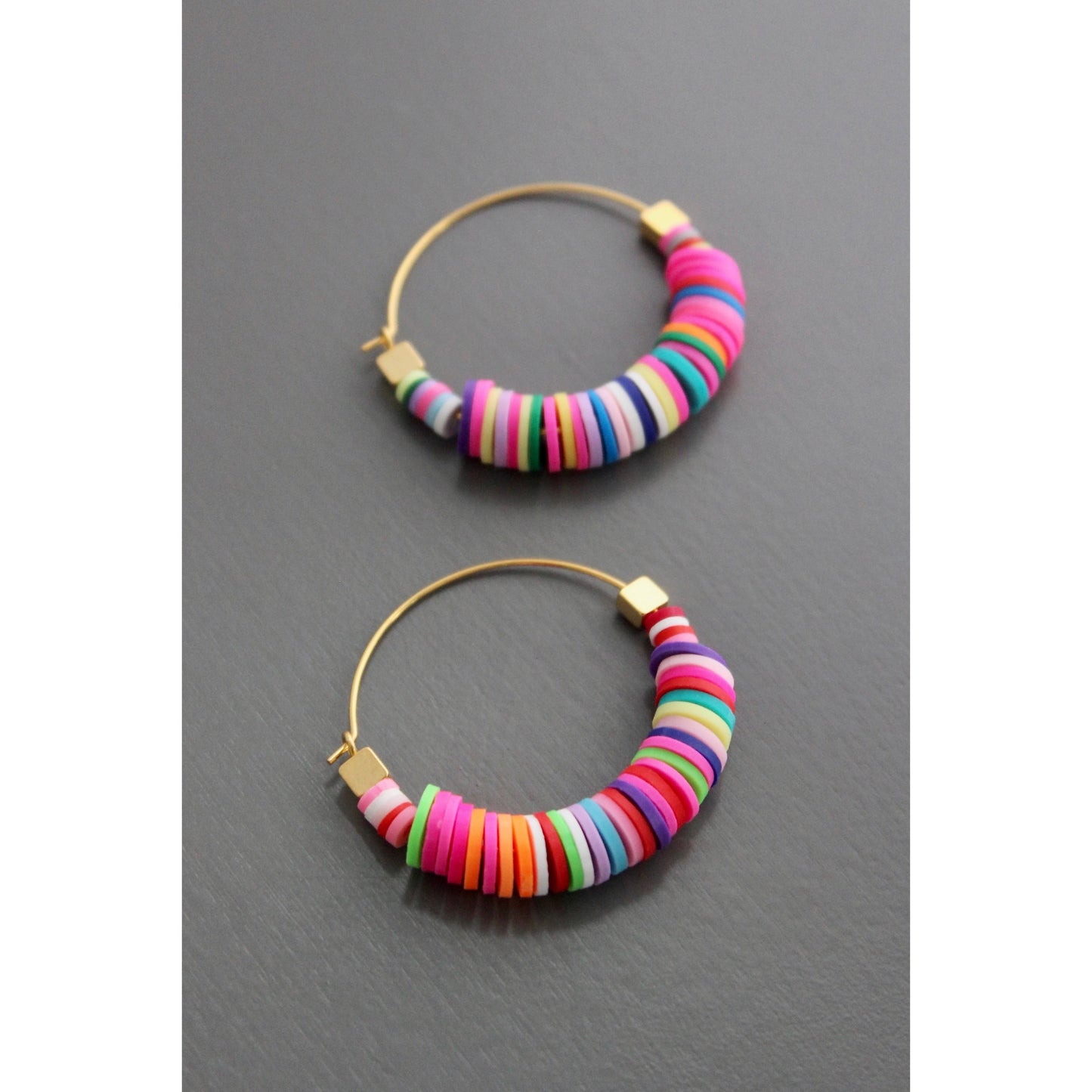EMIE17 Rainbow hoop earrings