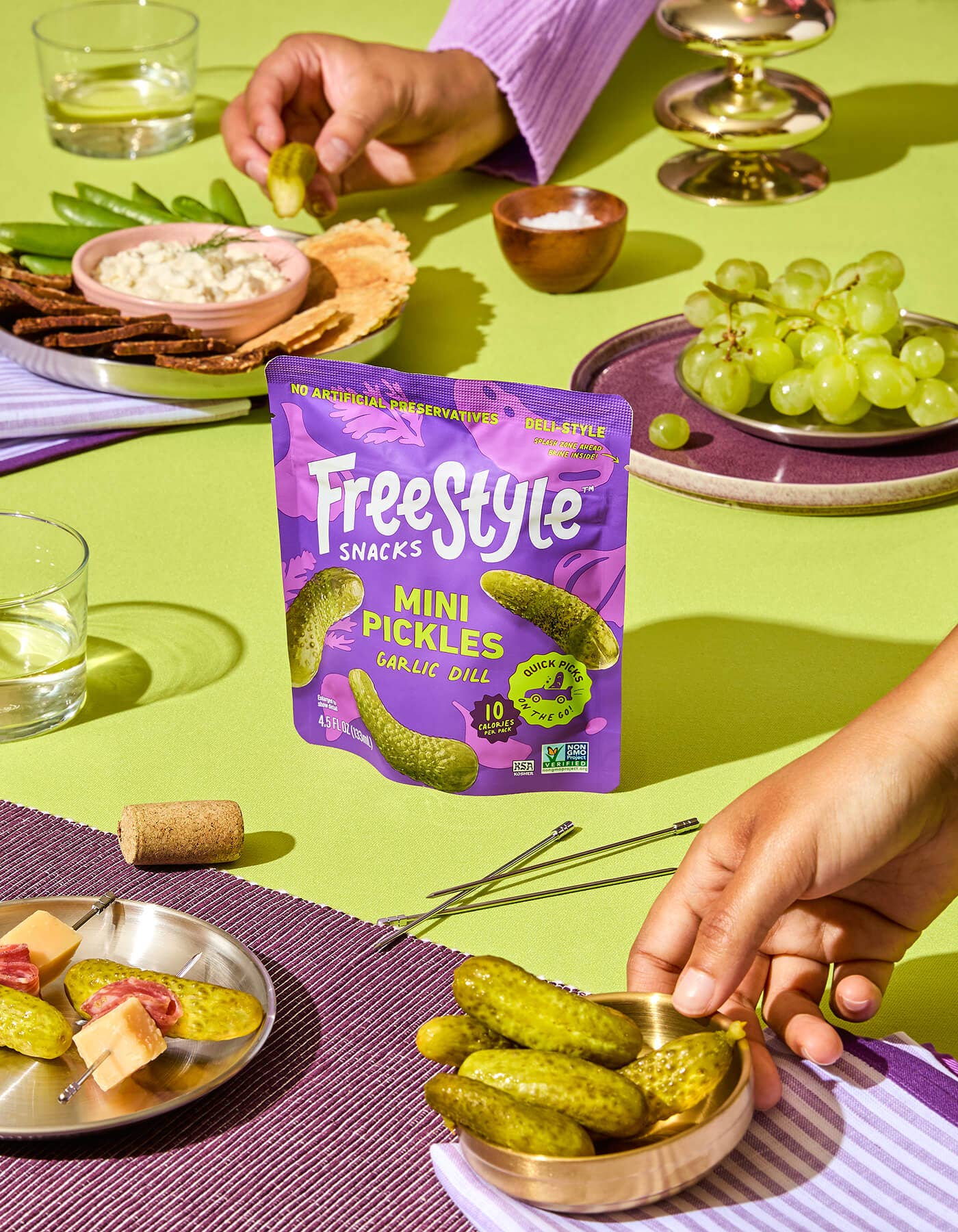 Garlic Dill Mini Pickles 4.5oz - Freestyle Snacks