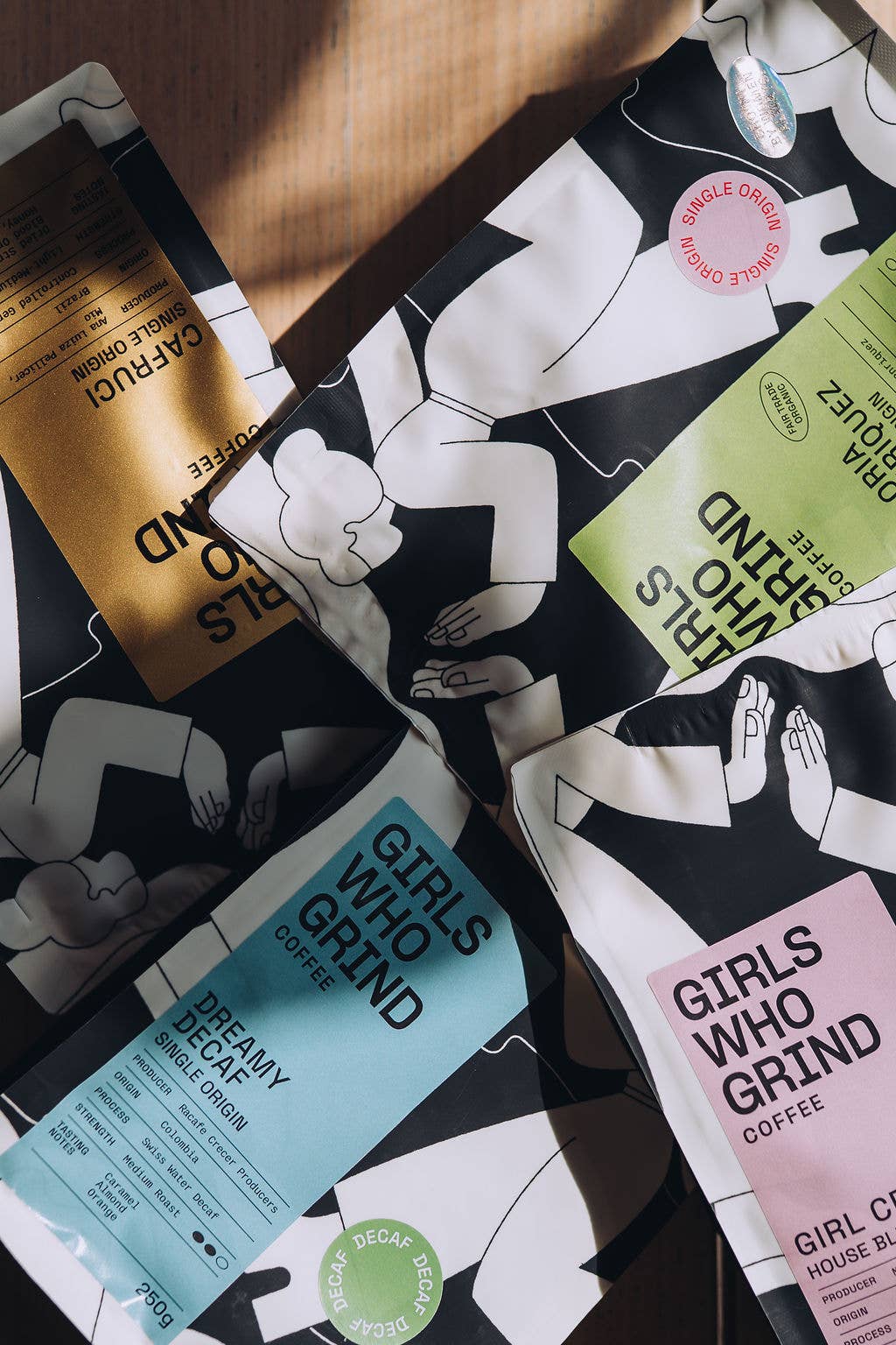 Coffee, Girl Crush blend. El Salvador & Brazil.