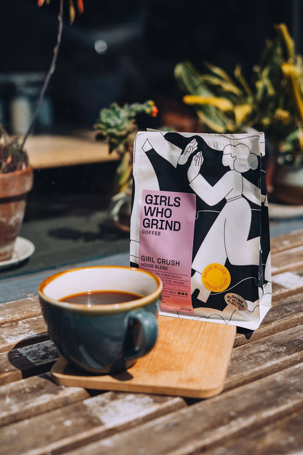 Coffee, Girl Crush blend. El Salvador & Brazil.