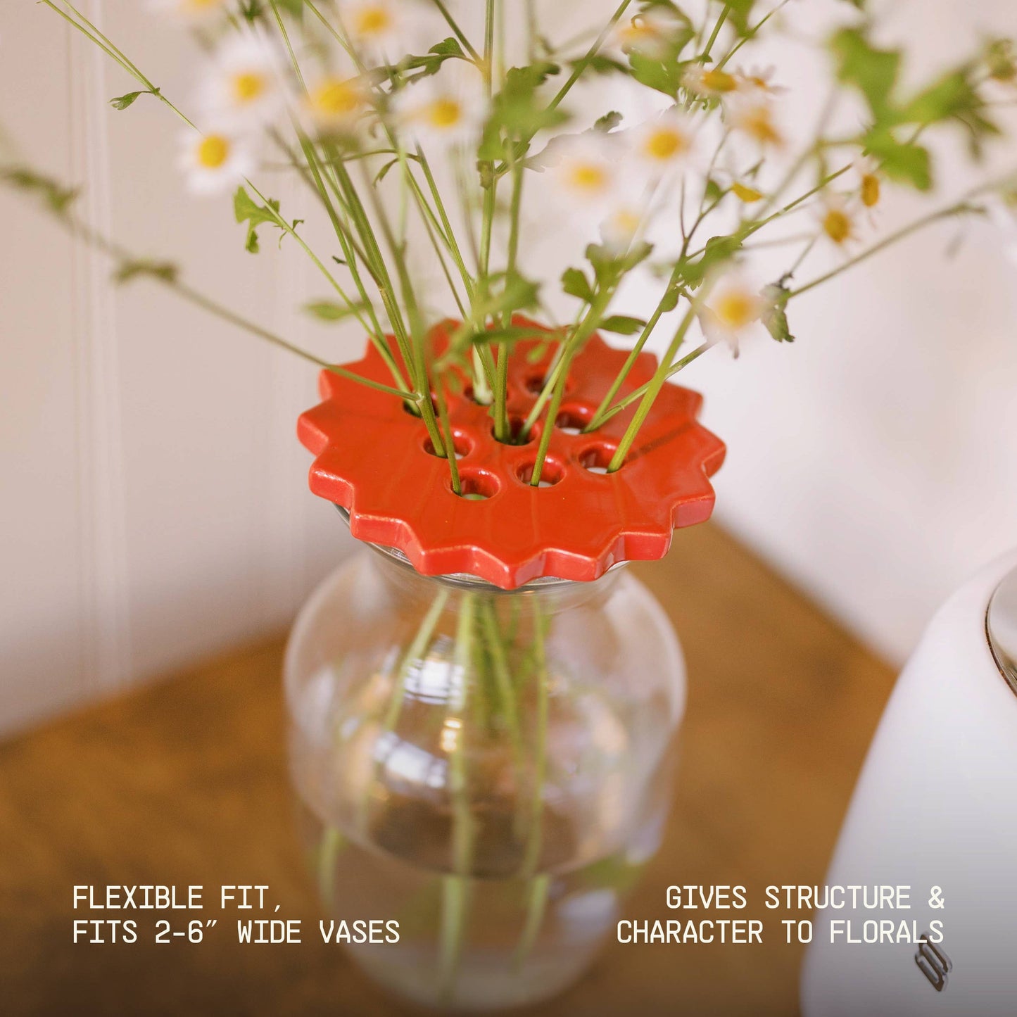 Sunshine Flower Frog | Ruby Red | Ceramic Lid