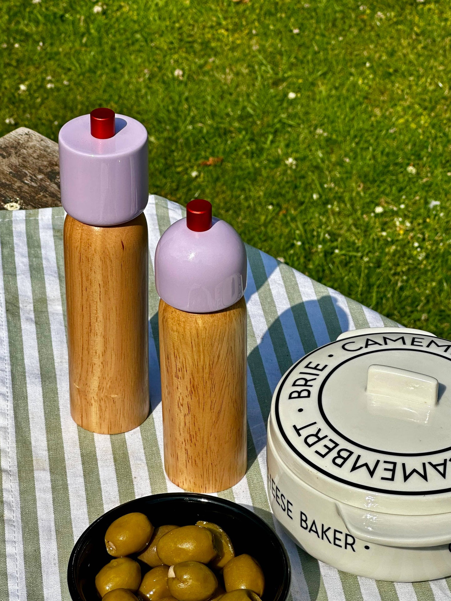 Salt & Pepper Grinder - Lilac & Red