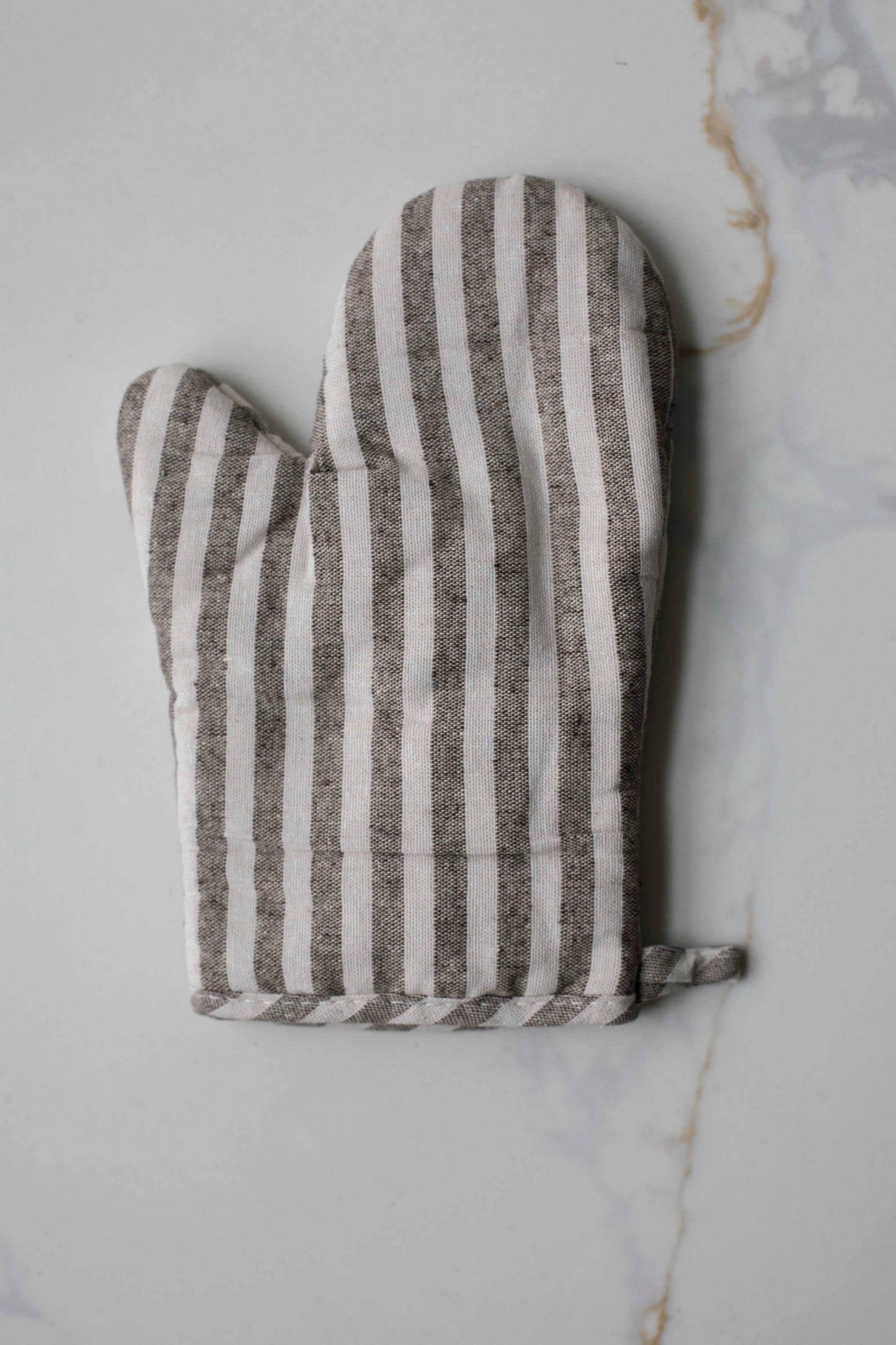 Stripe Oven Mitt