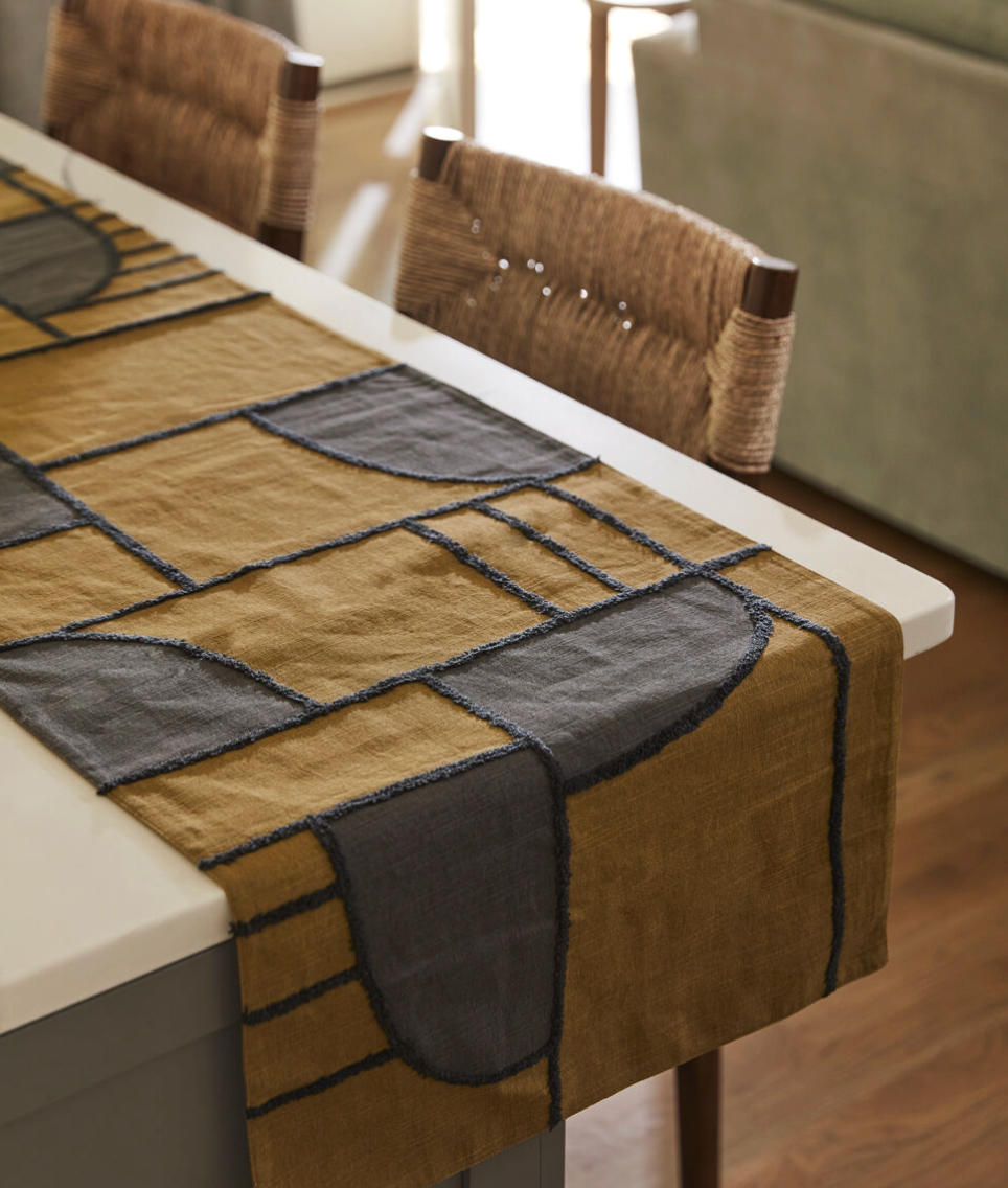 Kiruna Table Runner