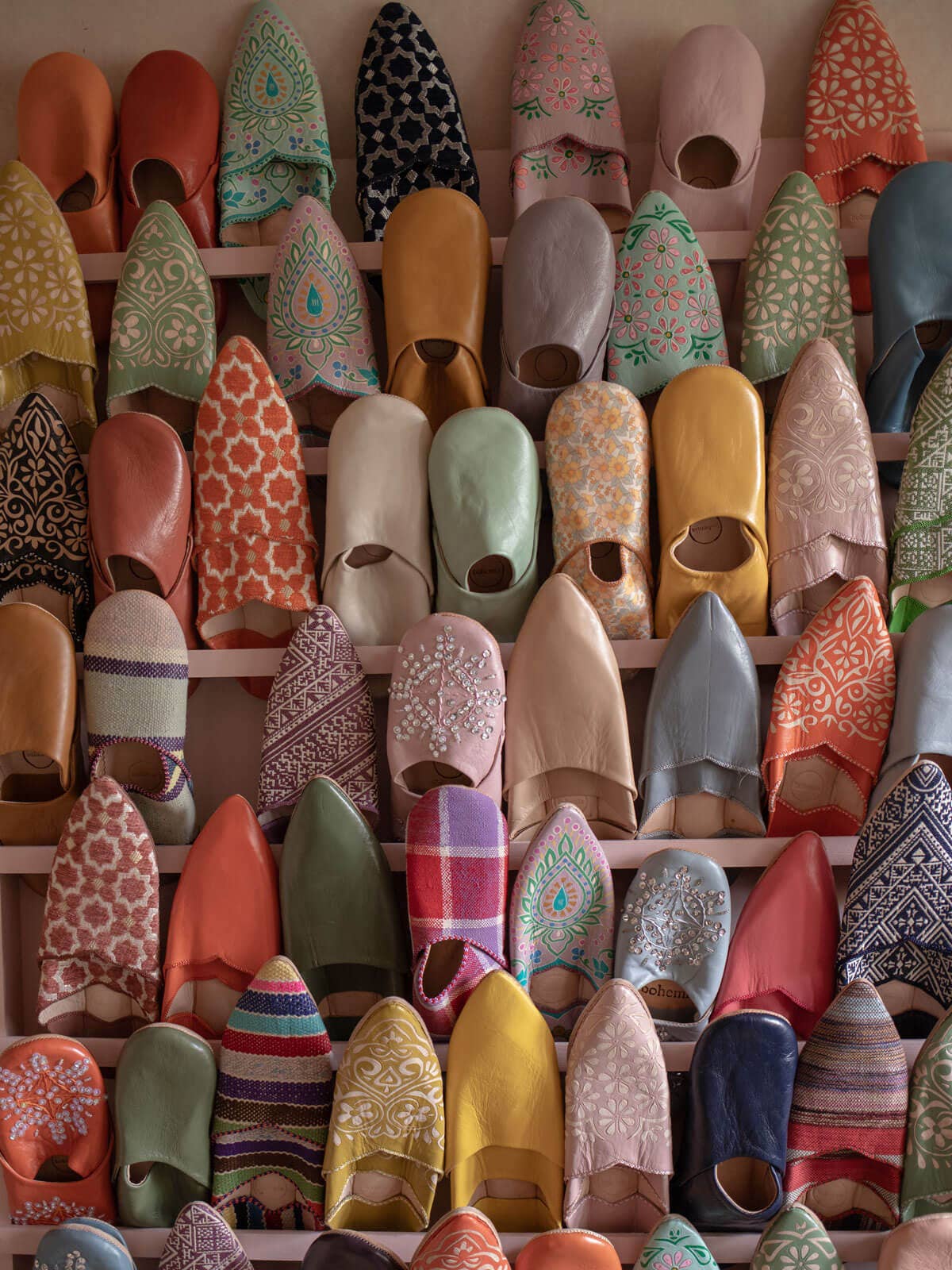 Moroccan Babouche Basic Slippers, Caramel