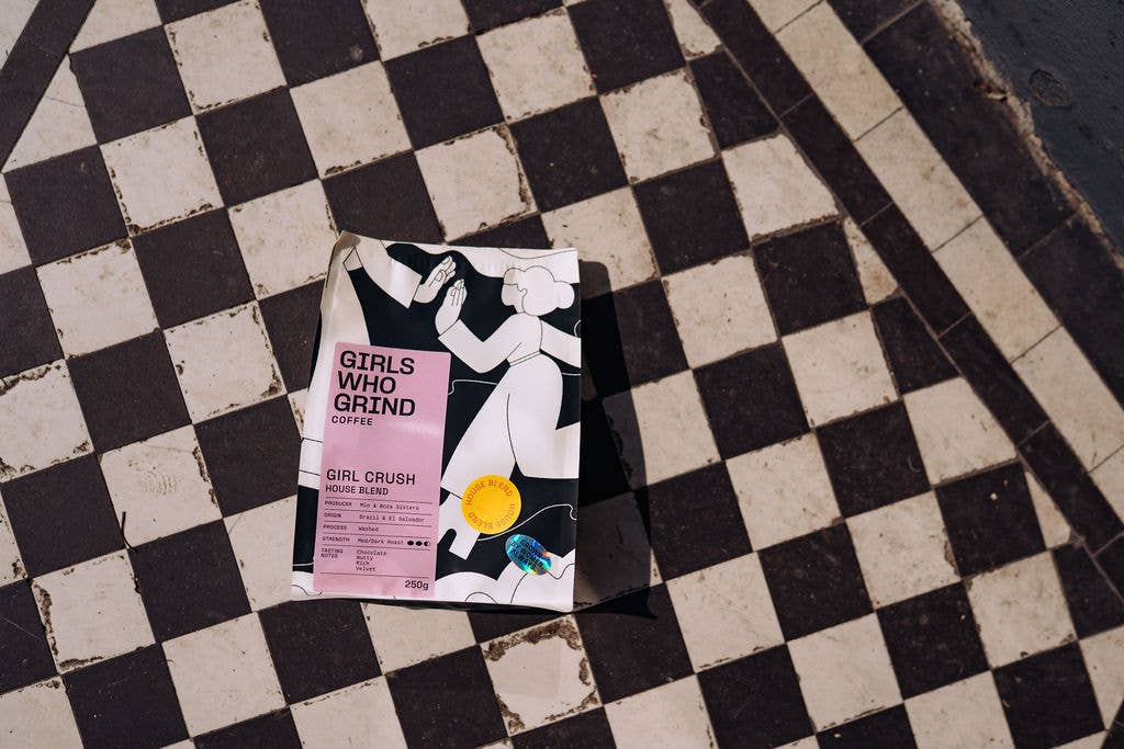 Coffee, Girl Crush blend. El Salvador & Brazil.