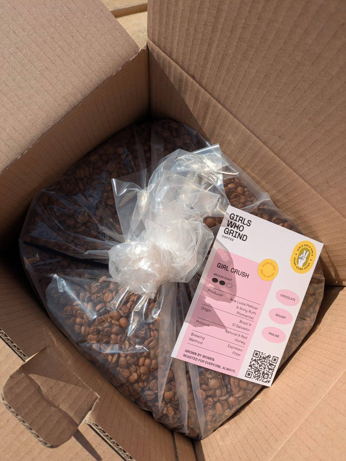 Coffee, Girl Crush blend. El Salvador & Brazil.