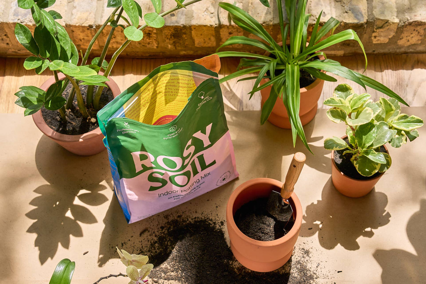 8qt Organic potting soil mix, indoor, houseplant & herbs